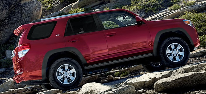 2014 Toyota 4Runner Exterior Side View.png 2014 Toyota 4Runner Exterior Side View