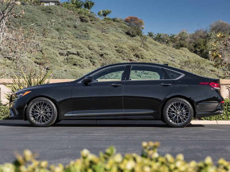 2020 Genesis G80 side exterior view