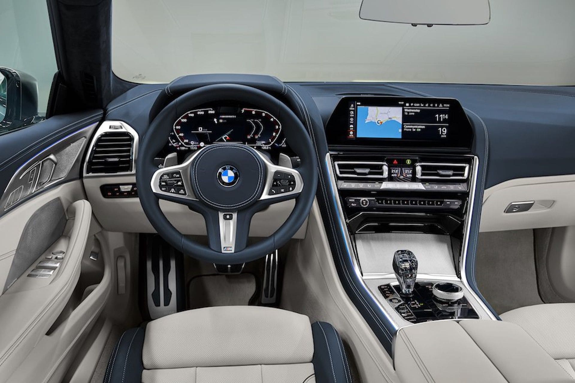 BMW-8-Series-interior.jpg