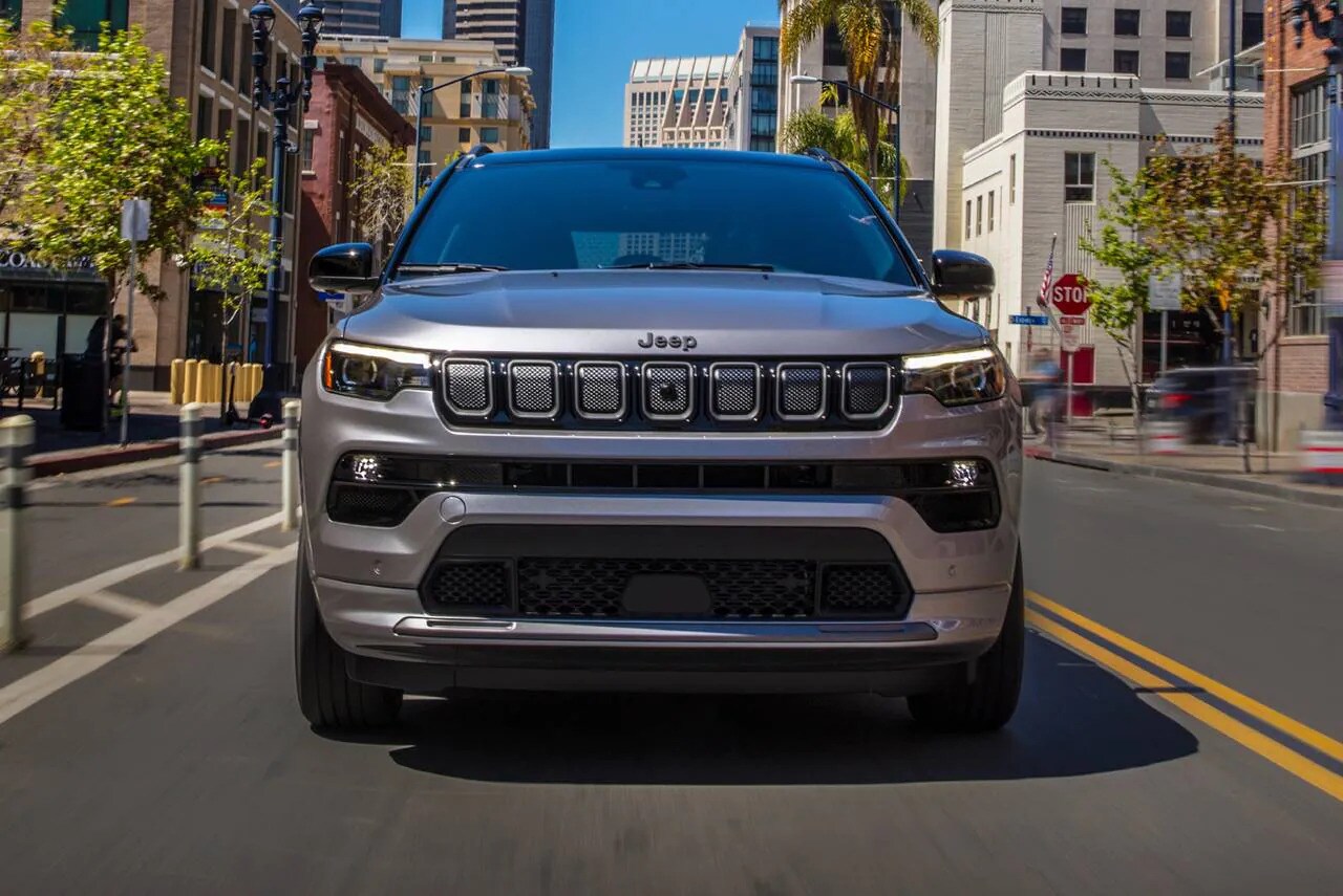 2023_Jeep_Compass_High_Altitude_Connecticut.jpg