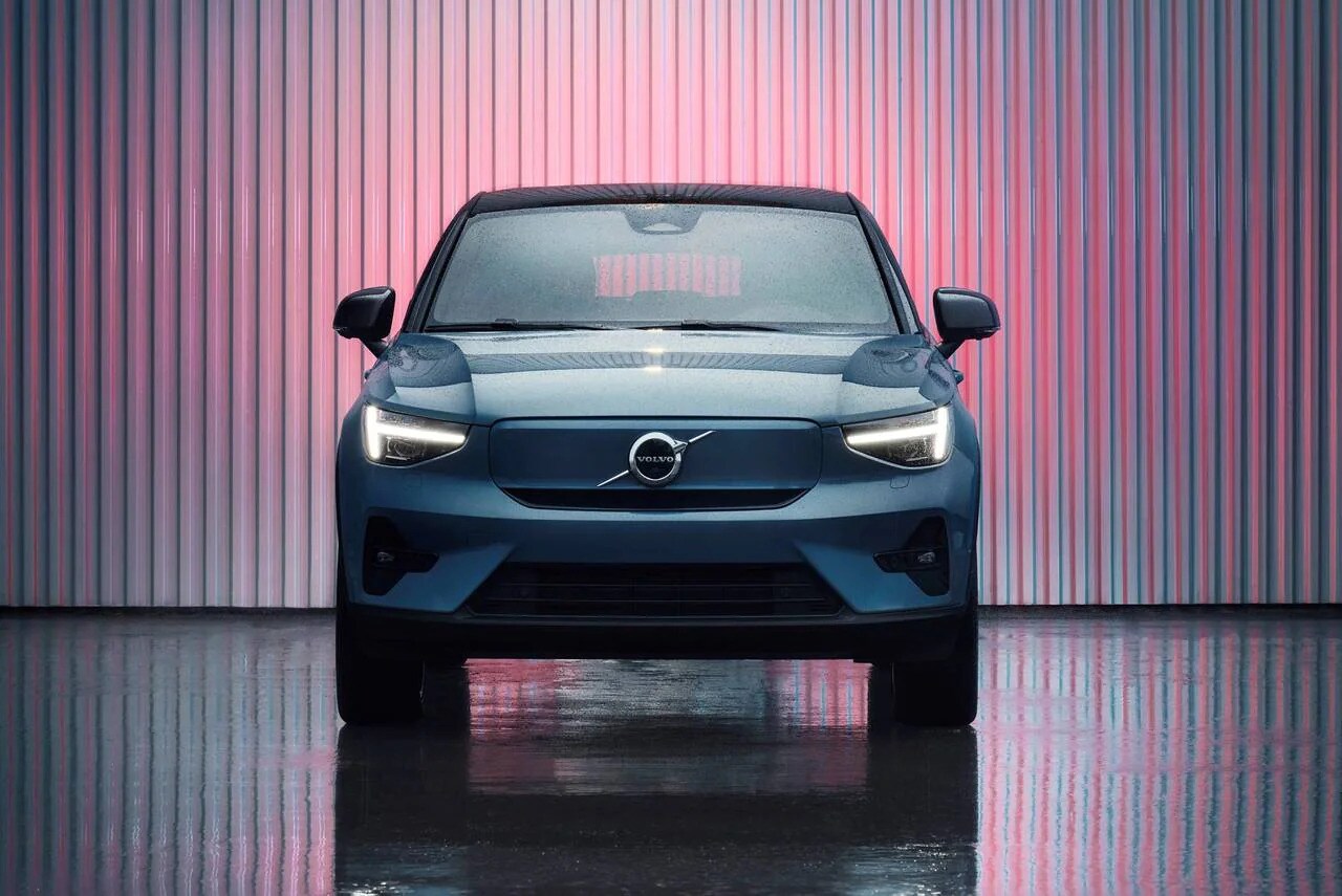 2023_Volvo_C40_Dealer_Near_Me.jpg