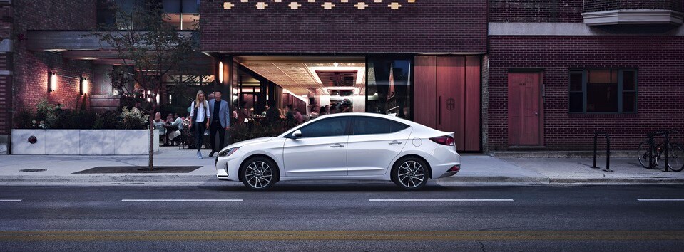 2019-Hyundai-Elantra-Limited-Sedan-L01.jpeg