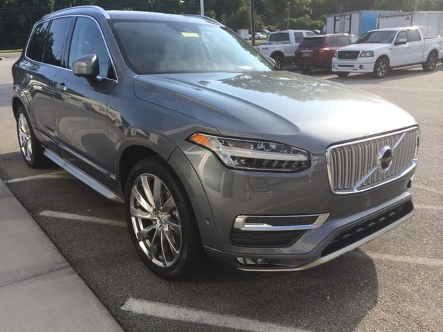 Where can you find used Volvo XC90s for sale?