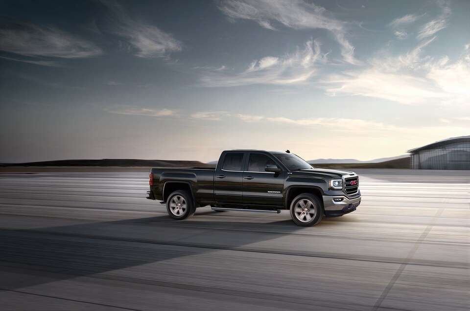 2019-GMC-Sierra1500Limited-SLE-CrewCab-StandardBox-Truck-L01.png