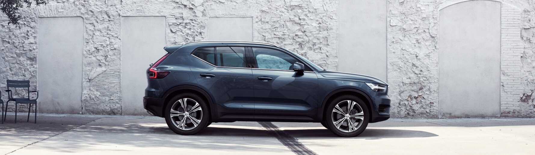 2022 Volvo XC40