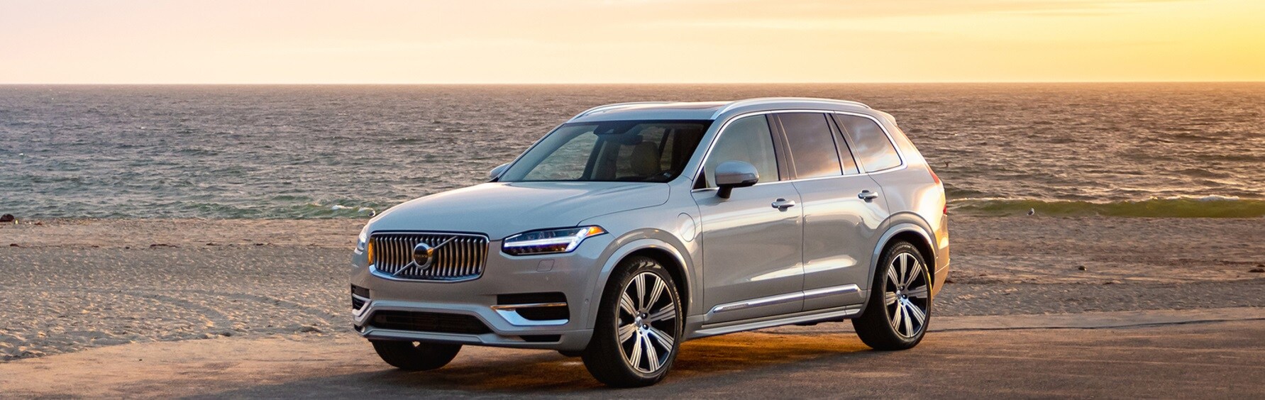 2022 Volvo XC90 Incription T6 1.jpg