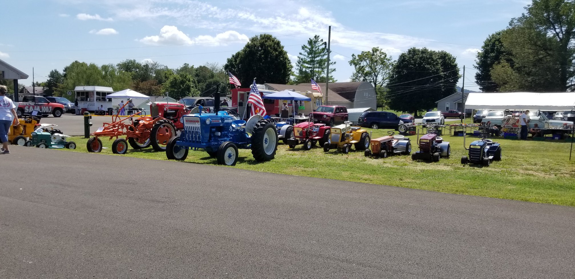 Tractors.jpg