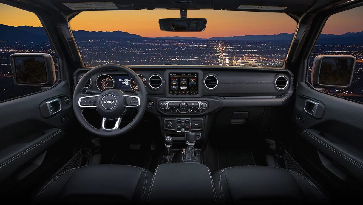 2019 Jeep Wrangler Interior Gillie Hyde Glasgow KY.PNG