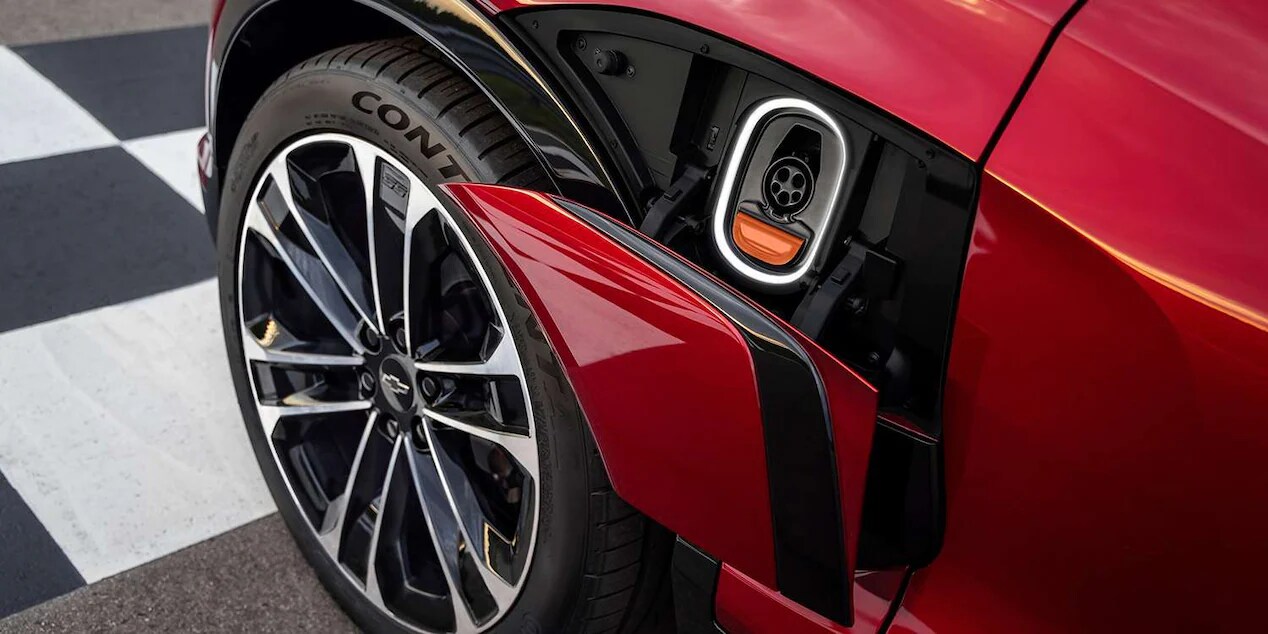 2024_Chevy_Blazer-EV-Charge-Hole.png