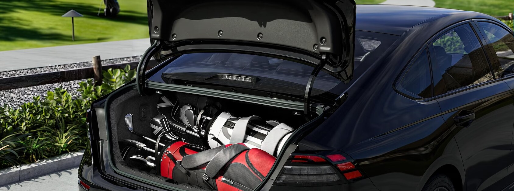 2024 Honda Hybrid Interier.png
