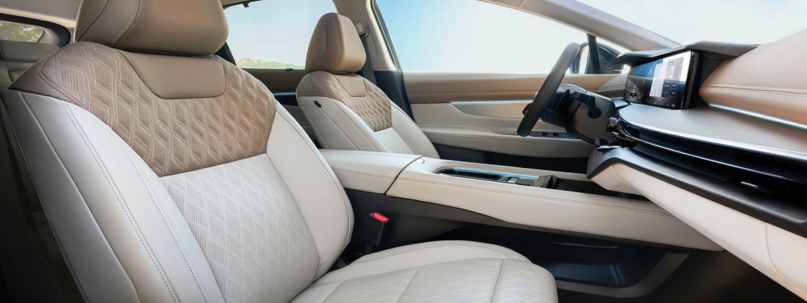 2025-nissan-murano-luxury-seats.png