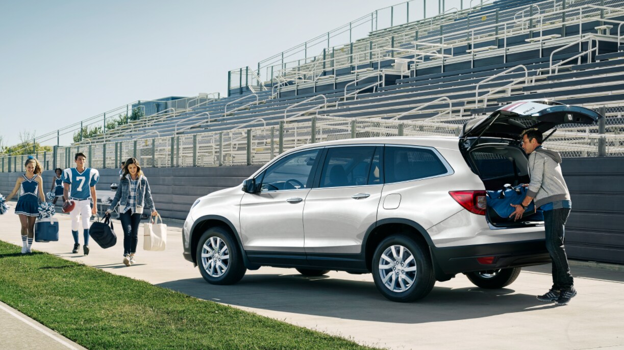 2021 Honda Pilot With Family 2021 Honda Pilot With Family - Glacier Honda