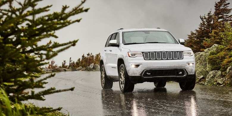 21_grandcherokee_1.jpg
