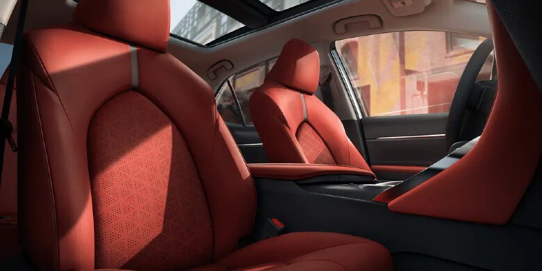 21 camry hybrid 4.jpg