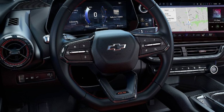 equinox ev steering wheel and infotainment.jpg