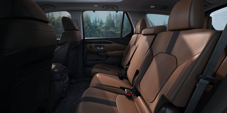 2023 Honda Pilot interior seating.jpg