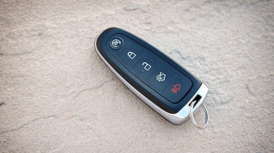fordfcs16_models_detailflip_mykey.jpg