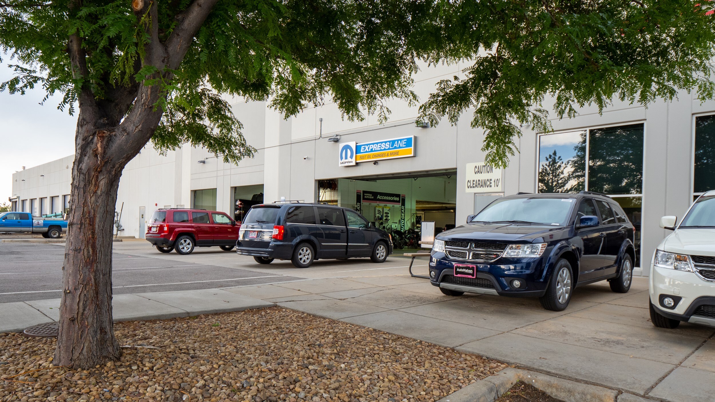 Golden, CO Service Center Autonation Dodge Ram Arapahoe Service Center