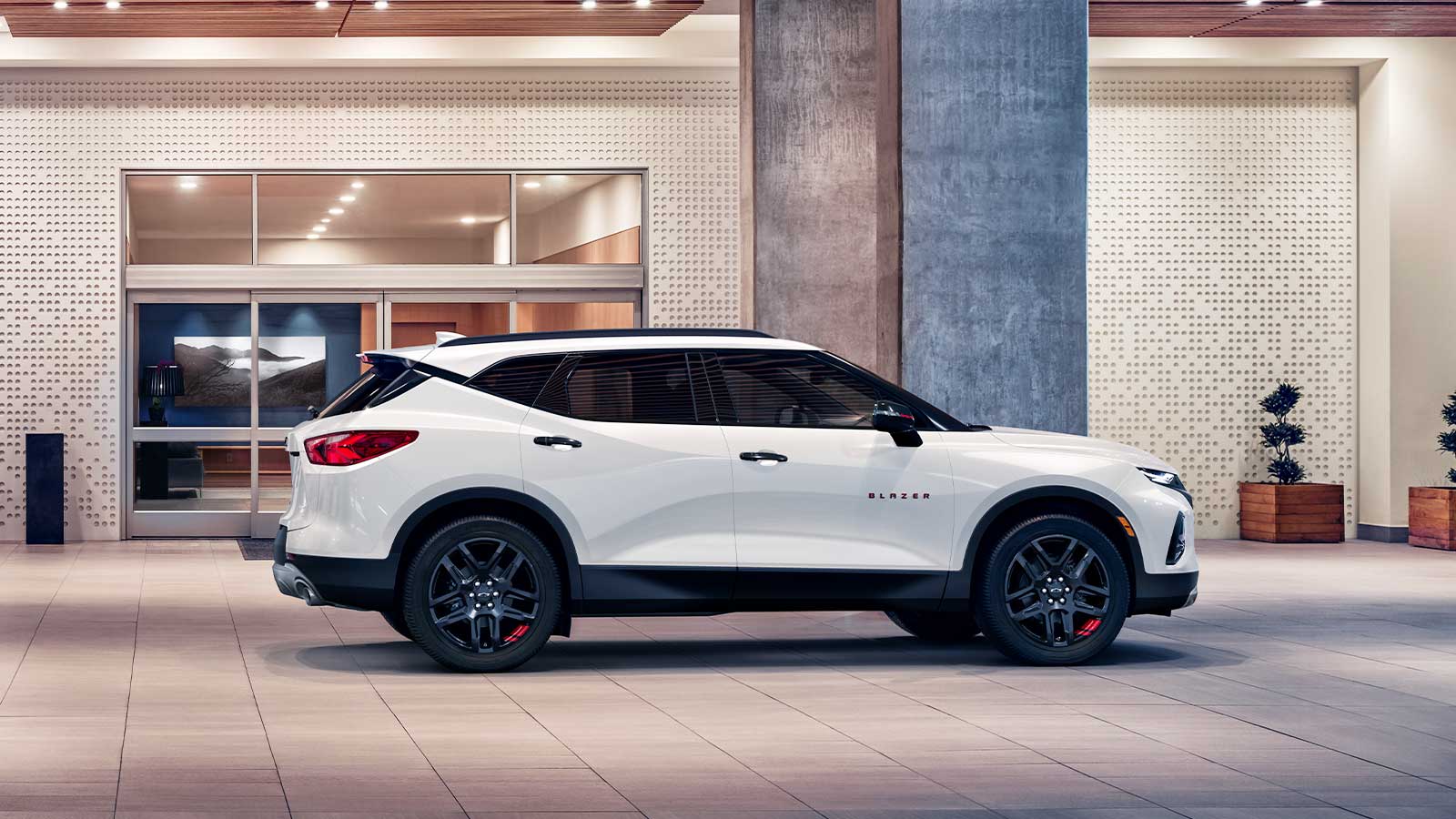 2021-Blazer-3LT-Landing-Page.jpg