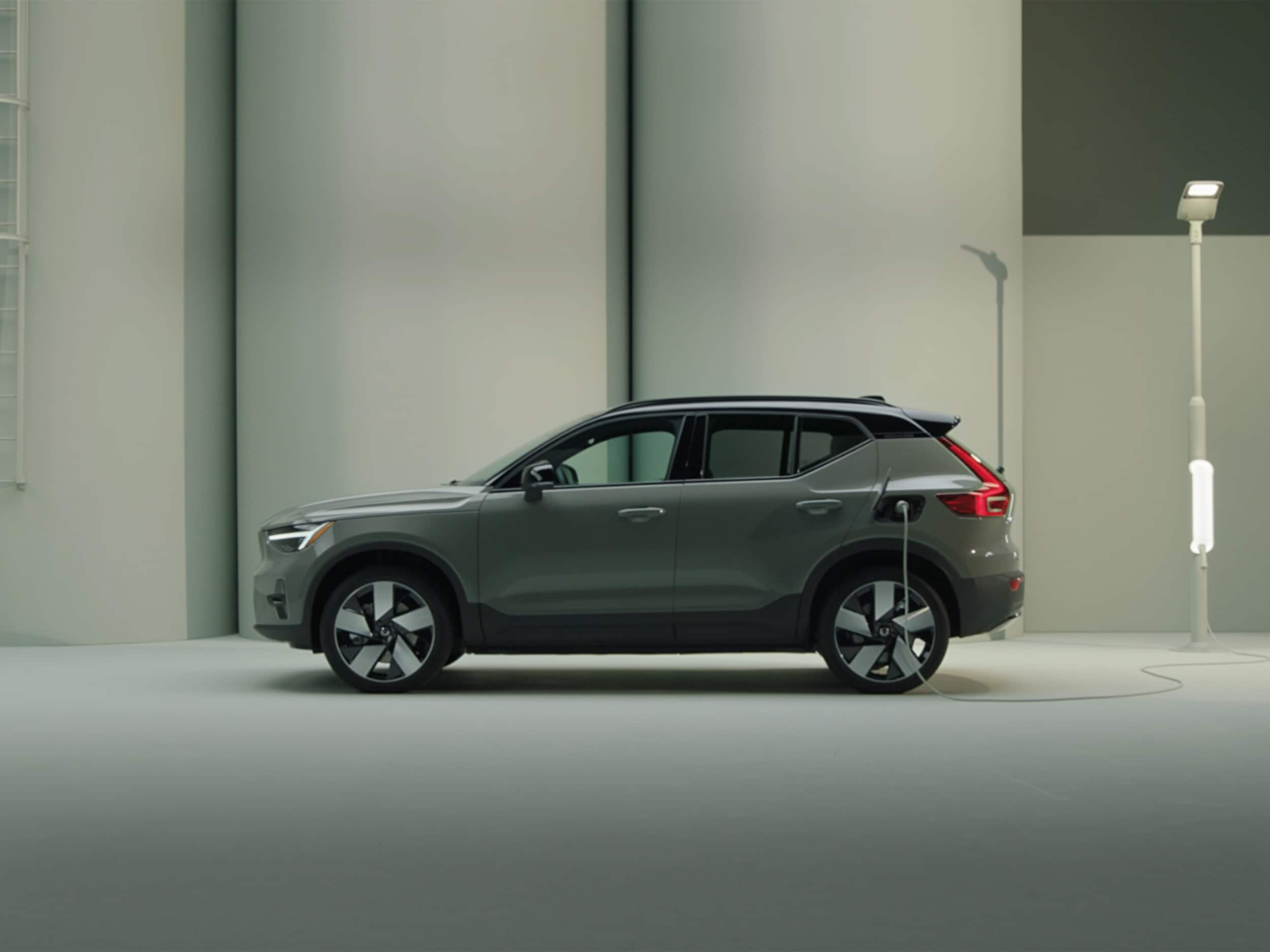 2024 Volvo XC40 Recharge Pure Electric