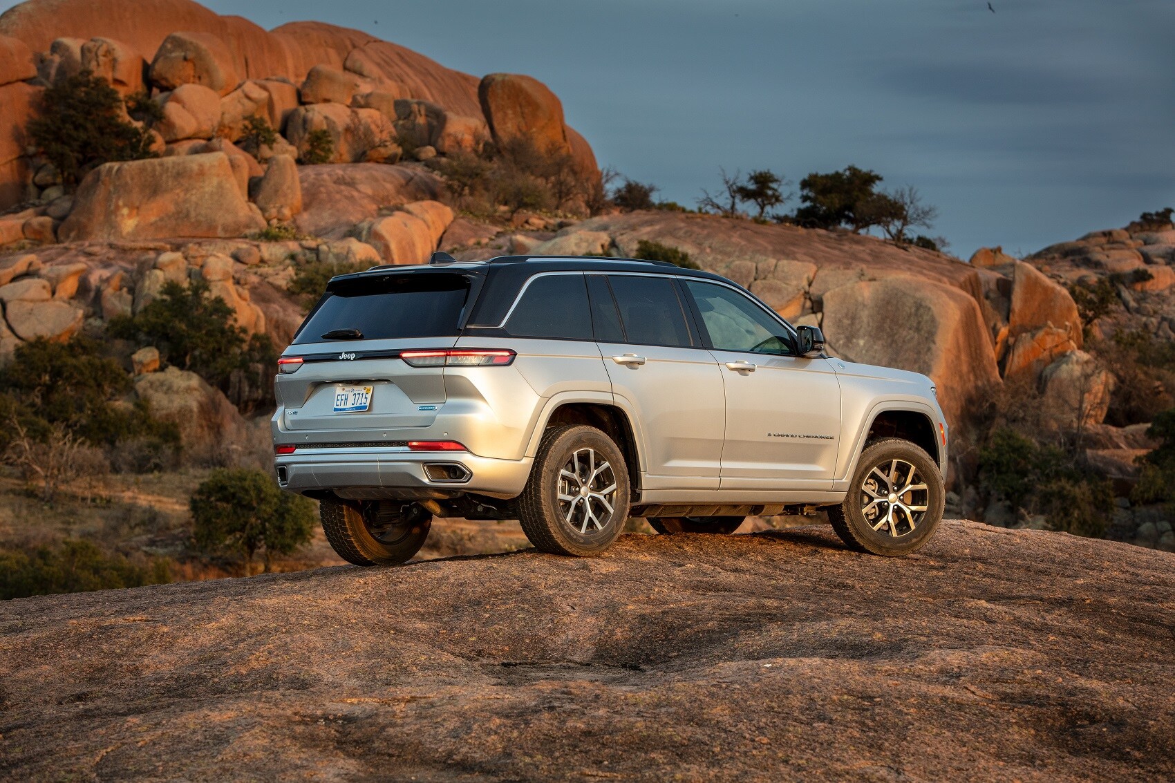 Shop Online for a Grand Cherokee near South Burlington