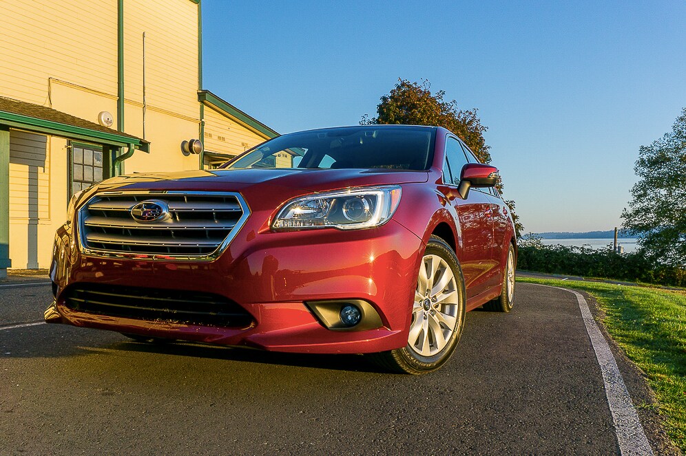 2016_Subaru_Legacy_Front.png