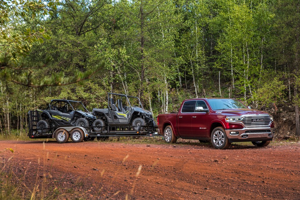 2021-RAM-1500-LaramieLonghorn-LongBox-CrewCab-Truck-L08.jpeg