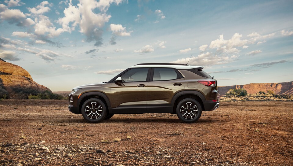 2021-Chevrolet-Trailblazer-ACTIV-AWD-SUV-L02.jpeg