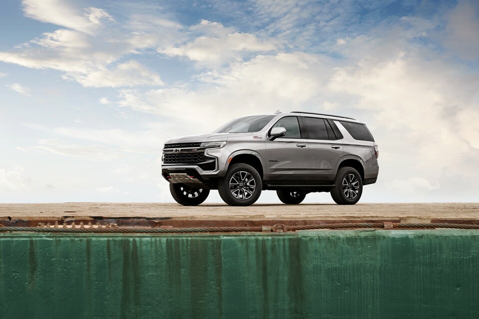 2022-Chevrolet-Tahoe-Z71-SUV-L01.jpeg