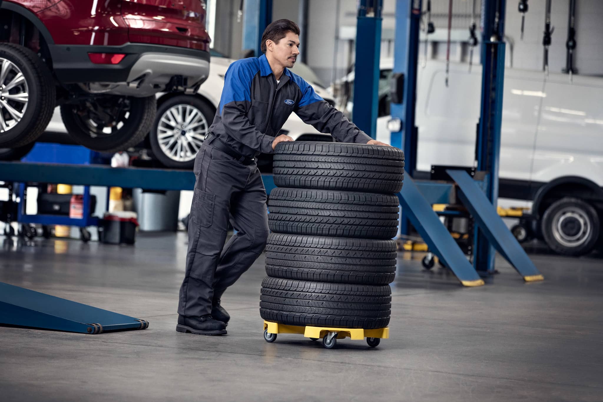 Servicing Your Vehicle at Grande Truck Center in San
Antonio, TX