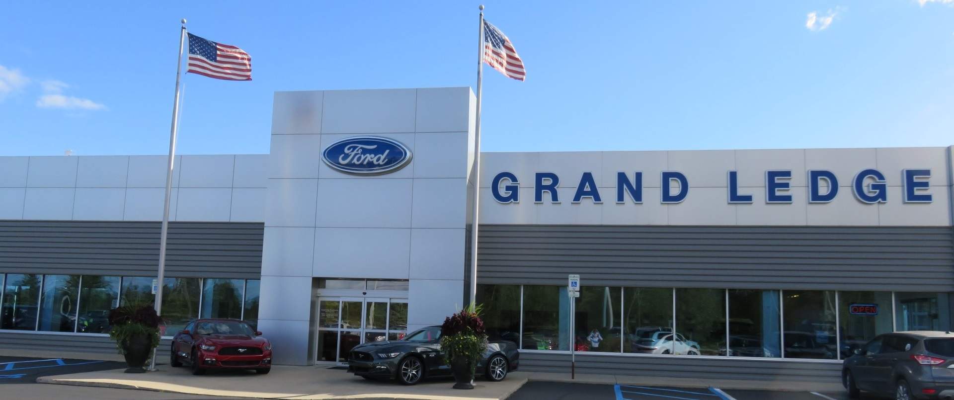 Grand Ledge Ford Lincoln New Ford dealership in Grand Ledge MI 48837