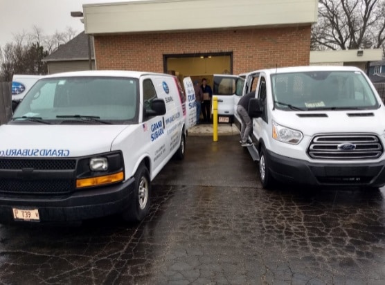Grand Subaru team food drive March 2020 during pandemic