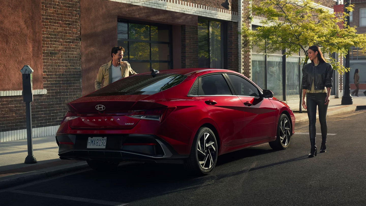 2025 Hyundai Elantra back 2025 Hyundai Elantra back