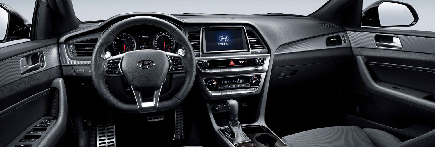 2019 Hyundai Sonata interior