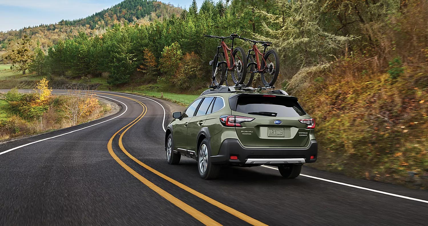 2024 Subaru Outback Premium back