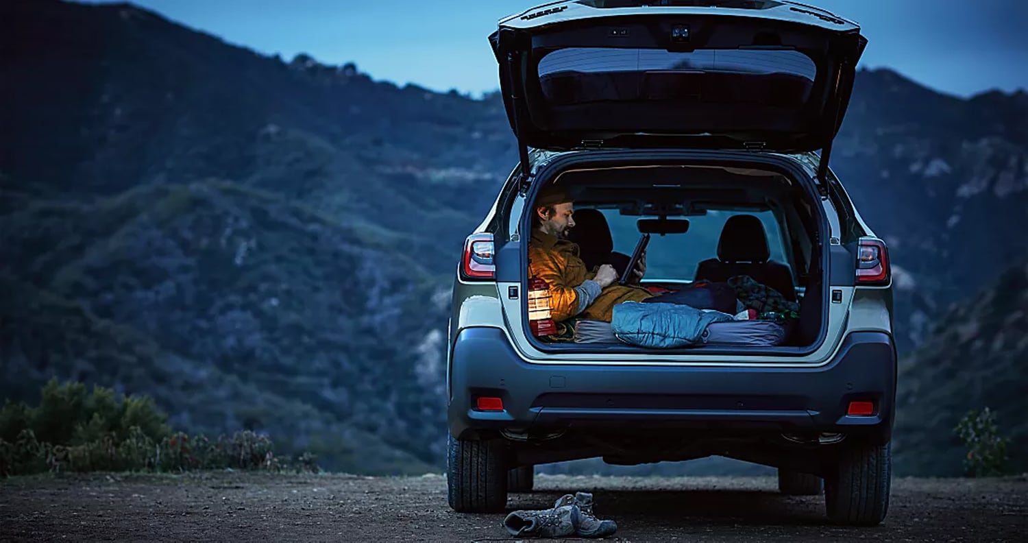 2025 Subaru Outback Base back 2025 Subaru Outback Base back