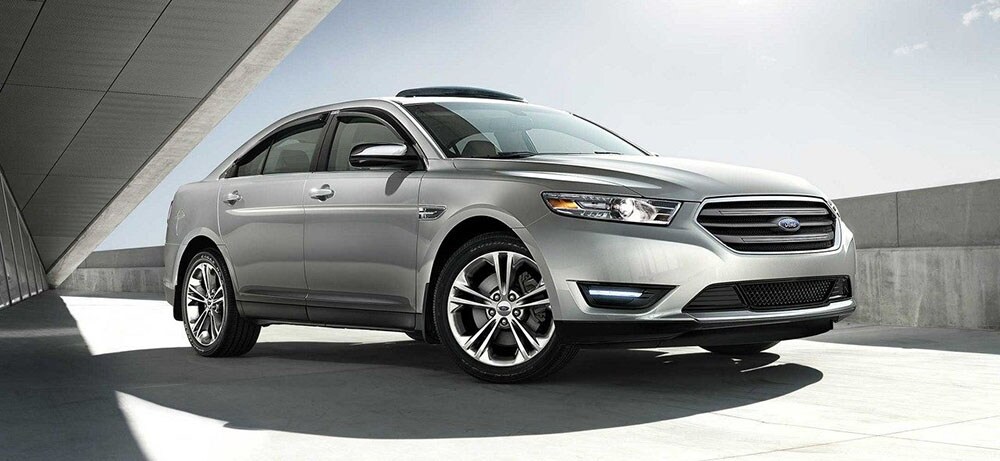 2018 Ford Taurus SEL
