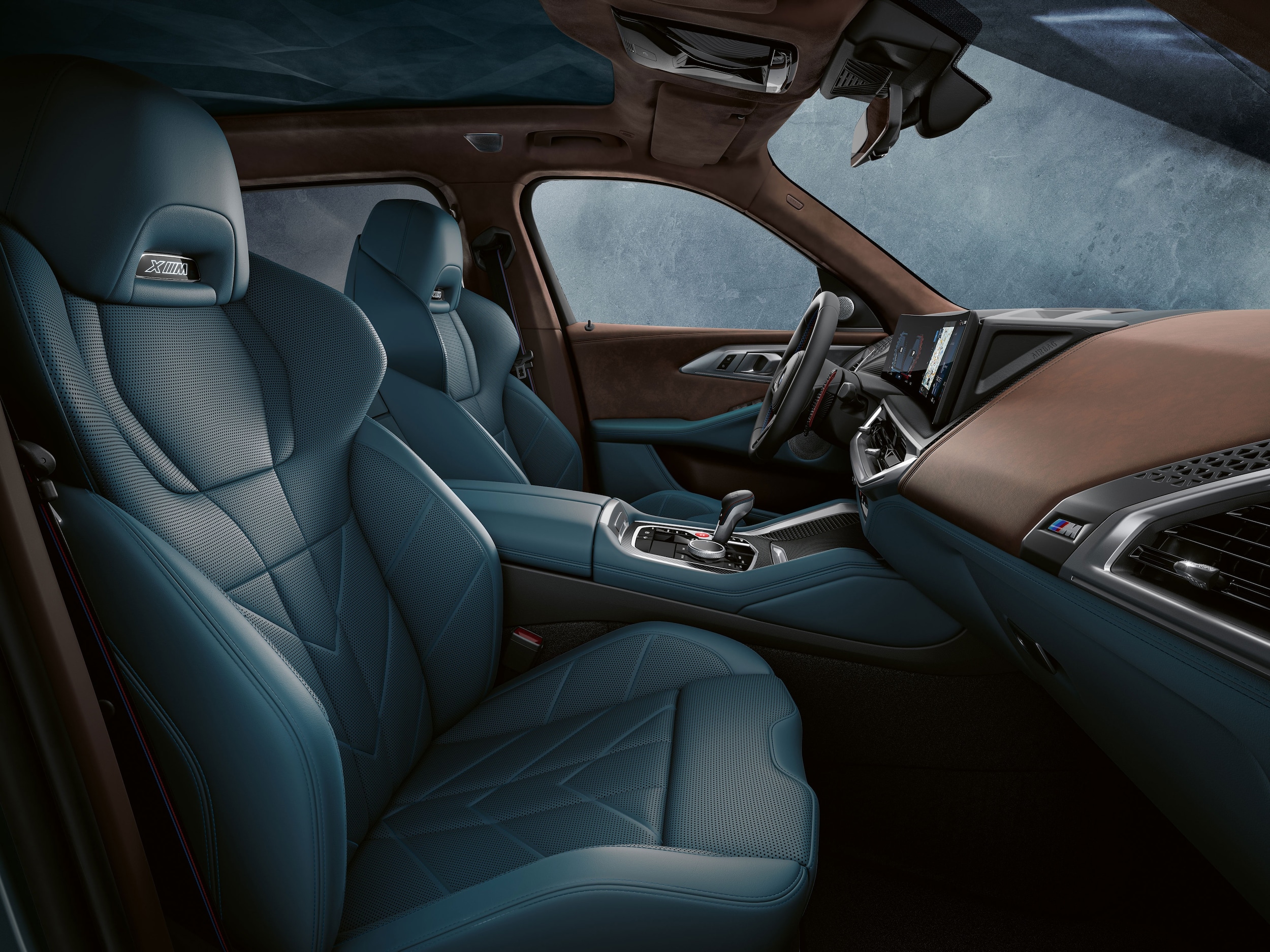 2023-BMW-XM-SUV-I01.jpg