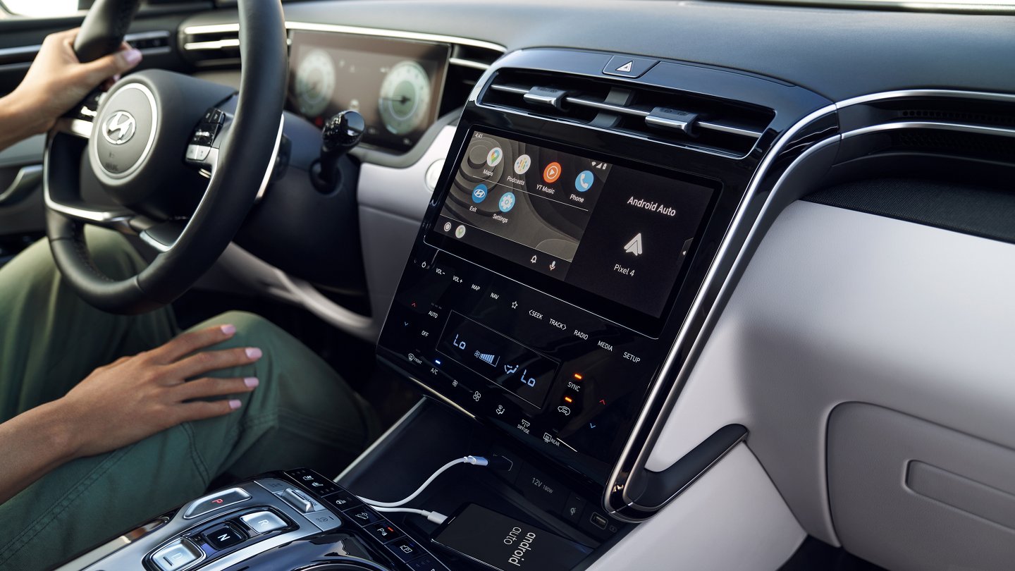 2022-tucson-0034-android-auto-gallery_16-9.jpg