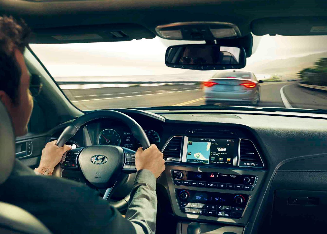 Sonata interior 1.JPG