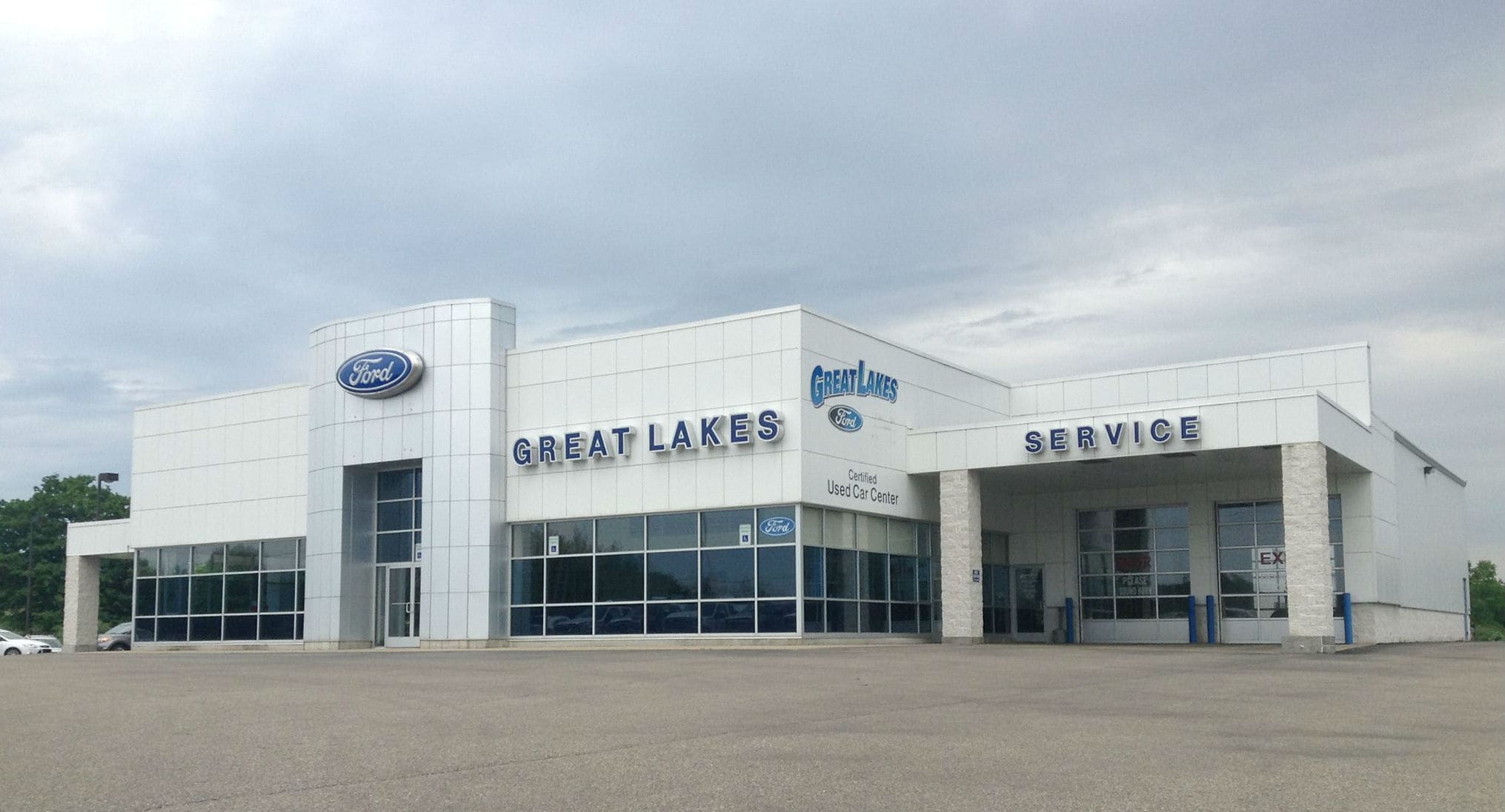 dealership - cropped.jpg