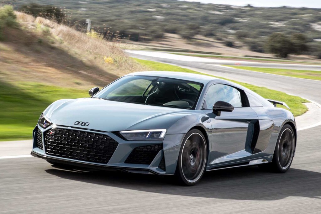 Audi R8 near Sherman, IL