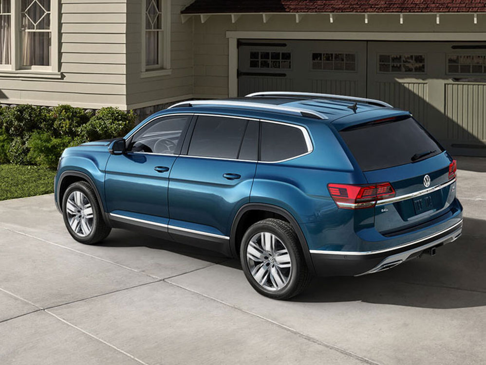 Green Volkswagen has a large inventory of used vehicles for sale near Lincoln, IL