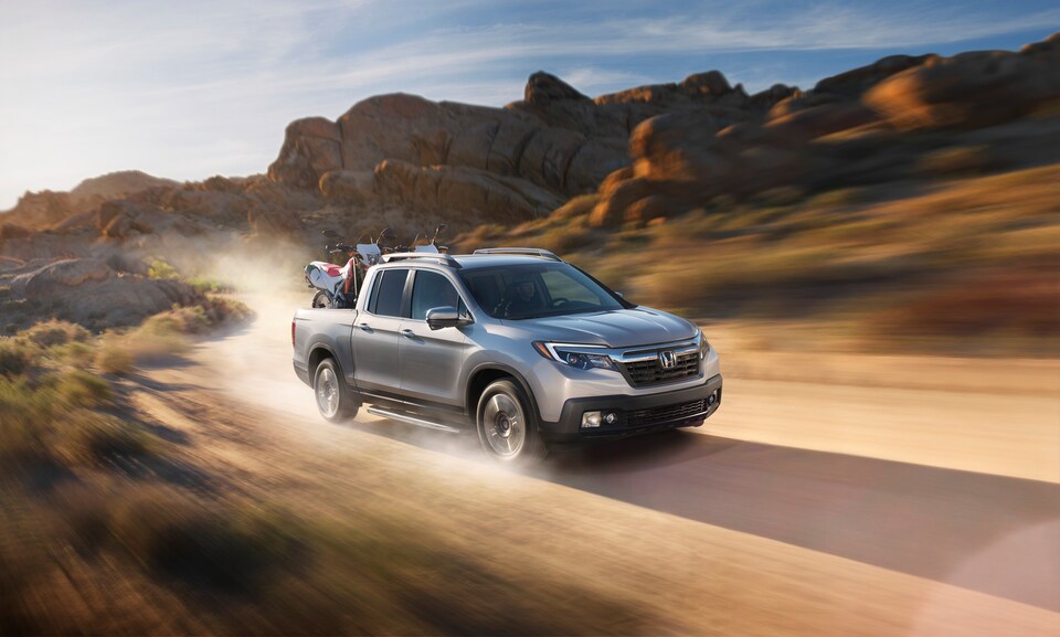 2019-Honda-Ridgeline-RTL-T-CrewCab-Truck-L03 (1).png