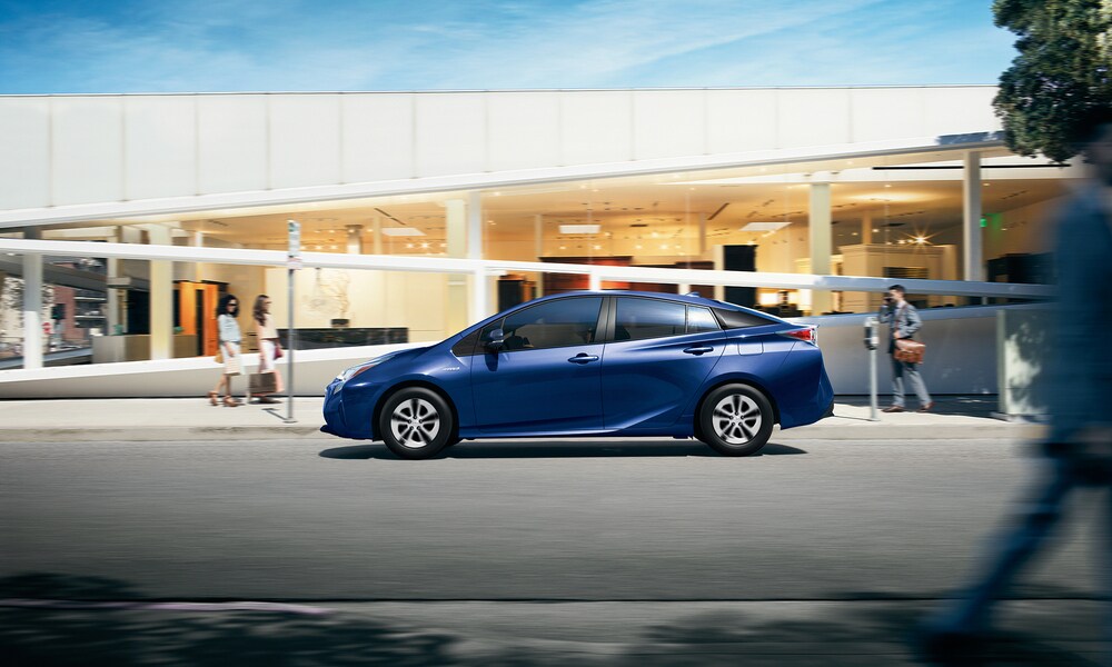 2016-Toyota-Prius-Two-Eco-Sedan-L01.jpg