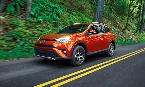 2016-Toyota-Rav4-LE-SUV-L01.jpg