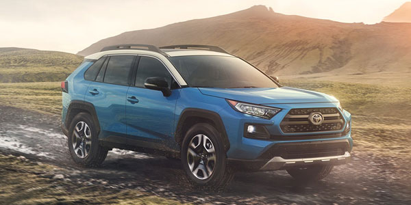 2019 Toyota RAV4 available at Green Toyota in Springfield, IL