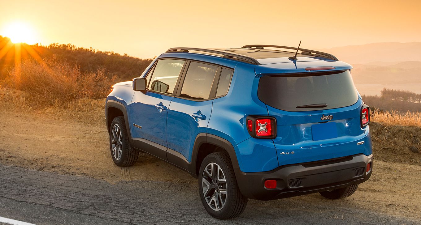 2015 Blue Jeep Renegade Rear View.jpg