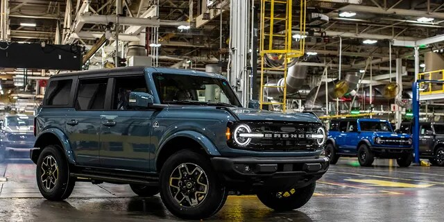 bronco-roof.webp