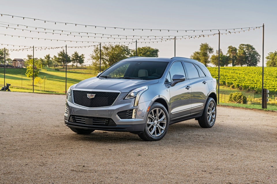 2021-Cadillac-XT5-Sport-SUV-L03.png